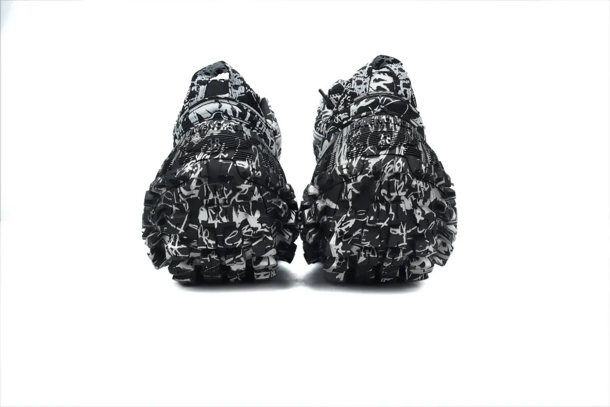 Balenciaga Bouncer Black Sneaker