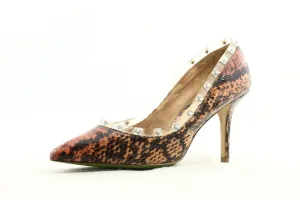 Charles & Keith