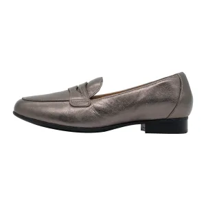 Clarks Unstructured By Blush Go Loafers Leather Silver Colour For Women