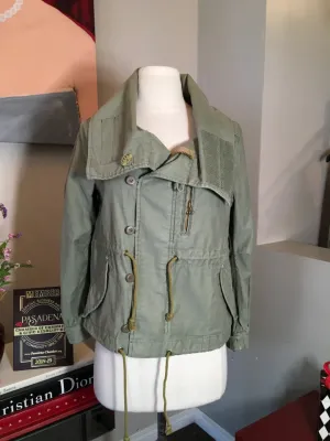 Jelly Garcia Size 10 Olive Green Cotton Army Jacket 2400-227-9520