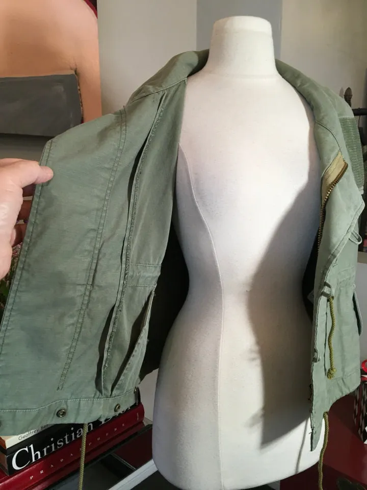 Jelly Garcia Size 10 Olive Green Cotton Army Jacket 2400-227-9520