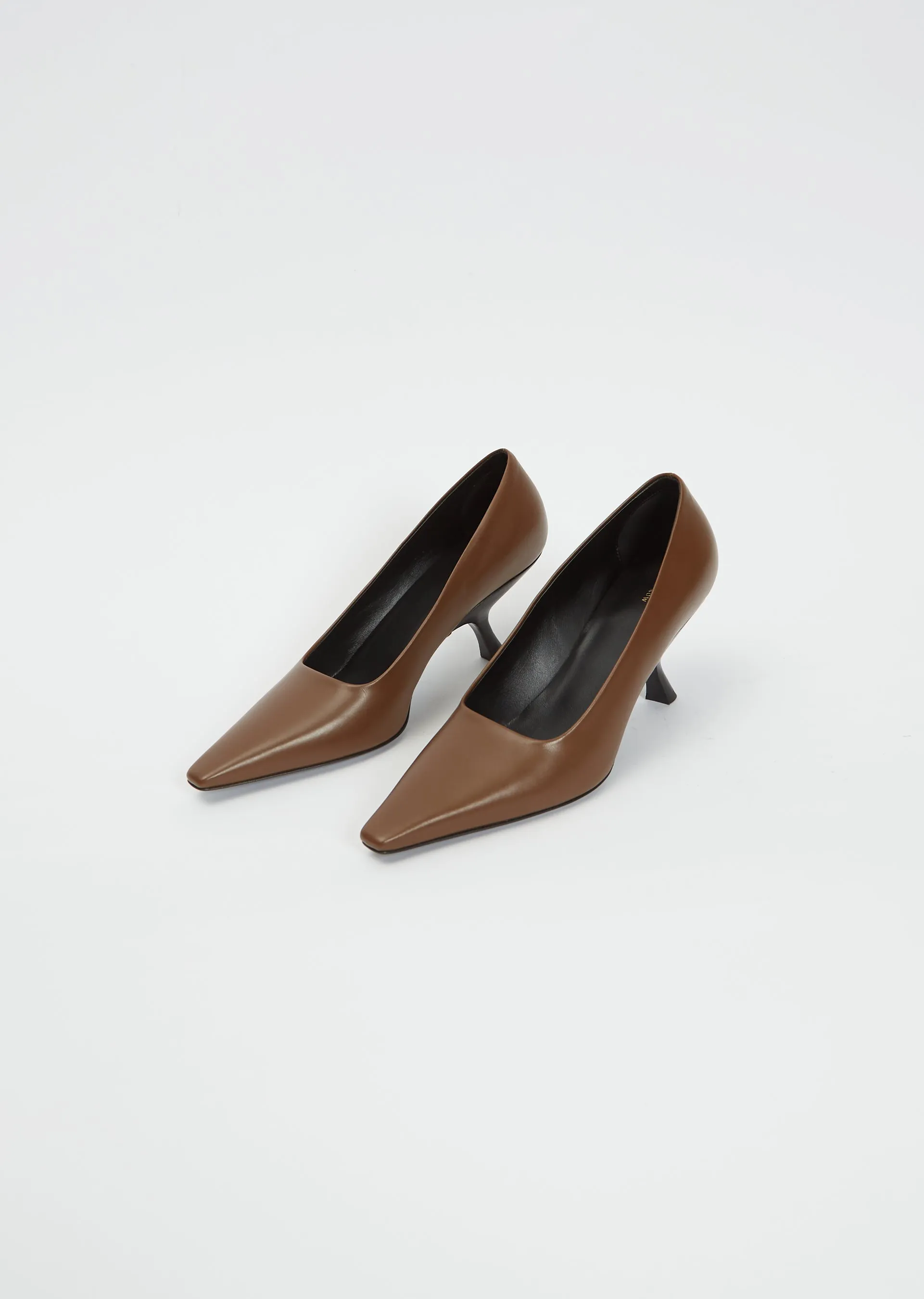 Kitten Heel Pump