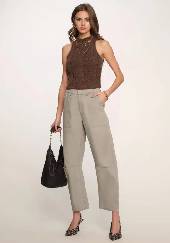 Lupita Pant