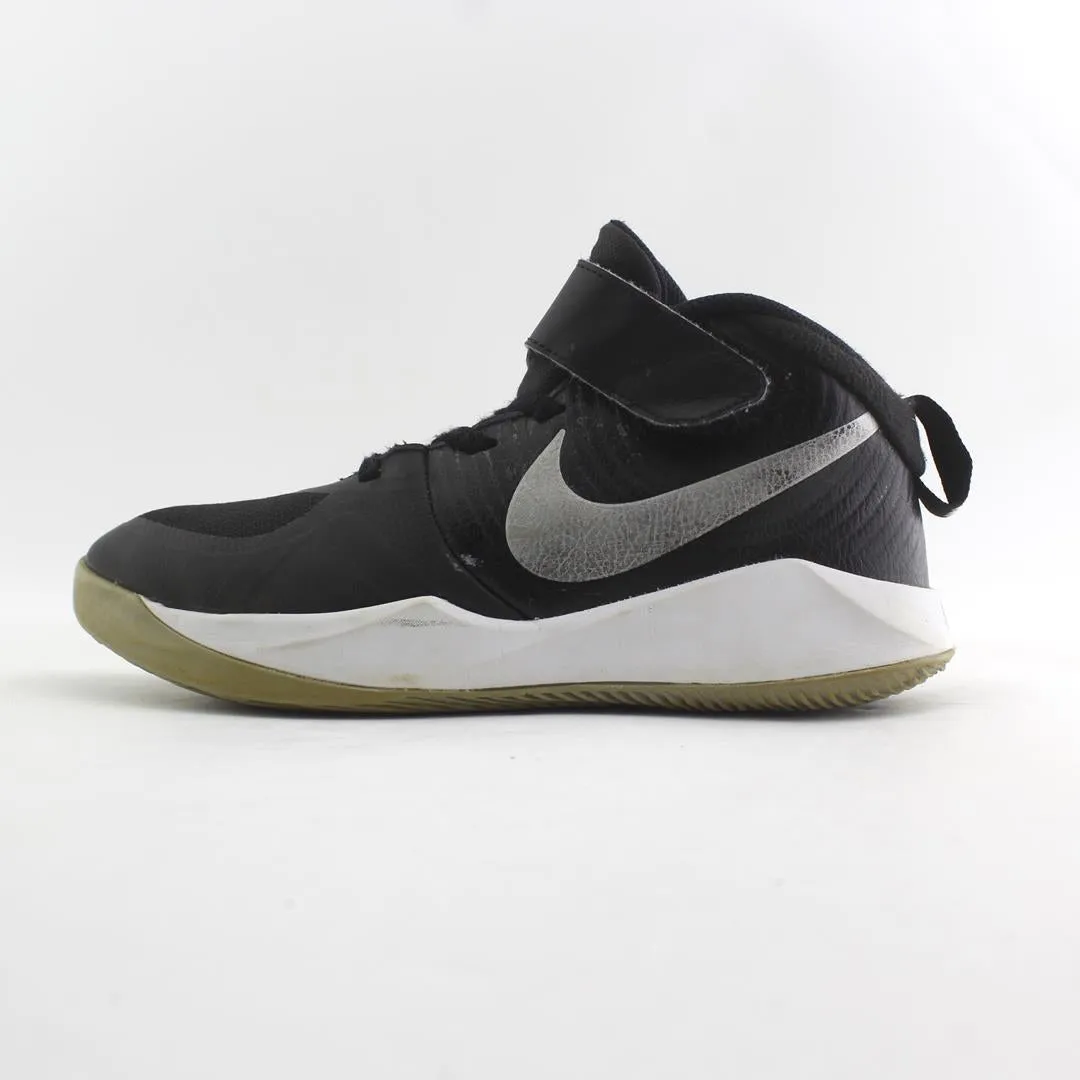 NIKE TEAM HUSTEL