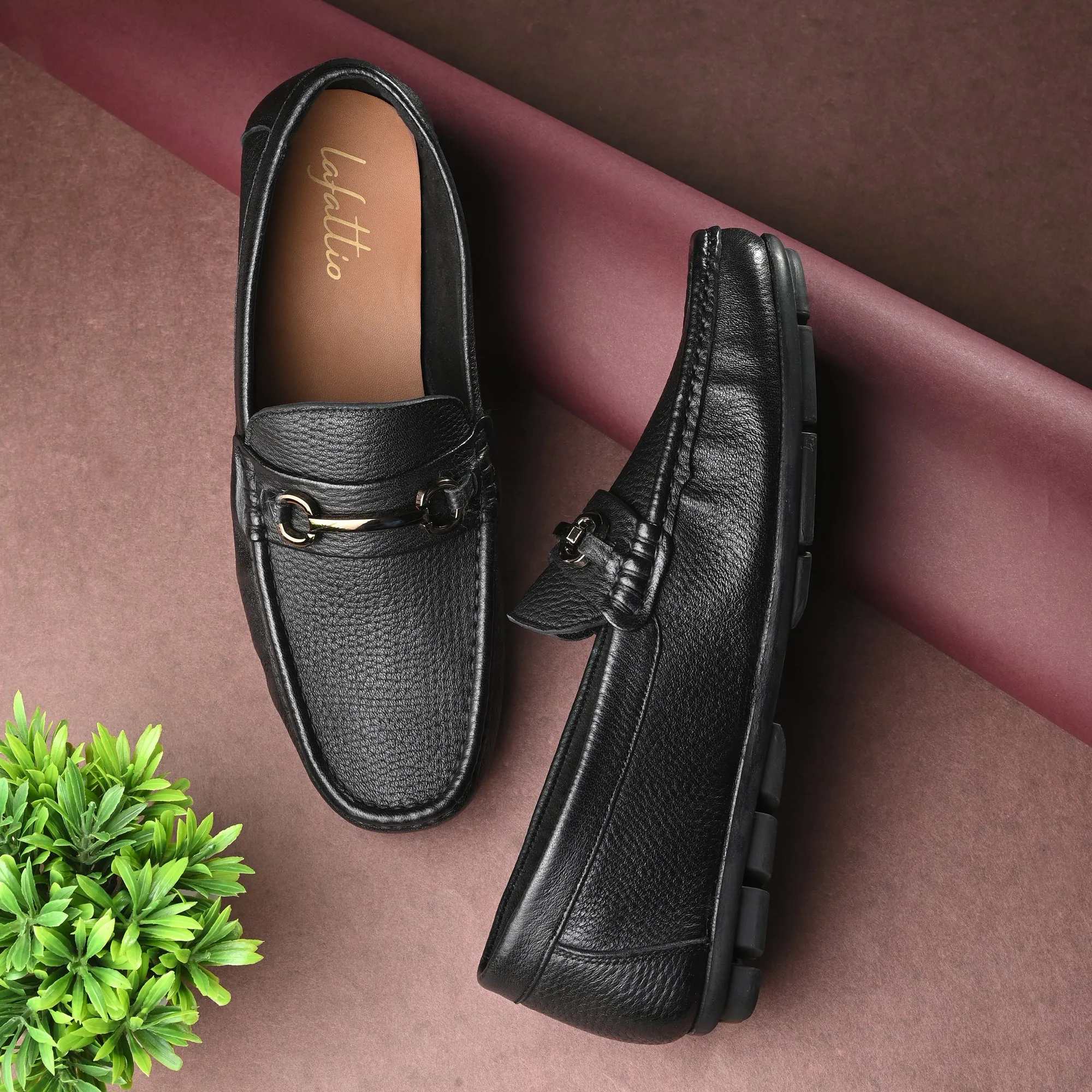 Pashmina Leather Loafers by Lafattio
