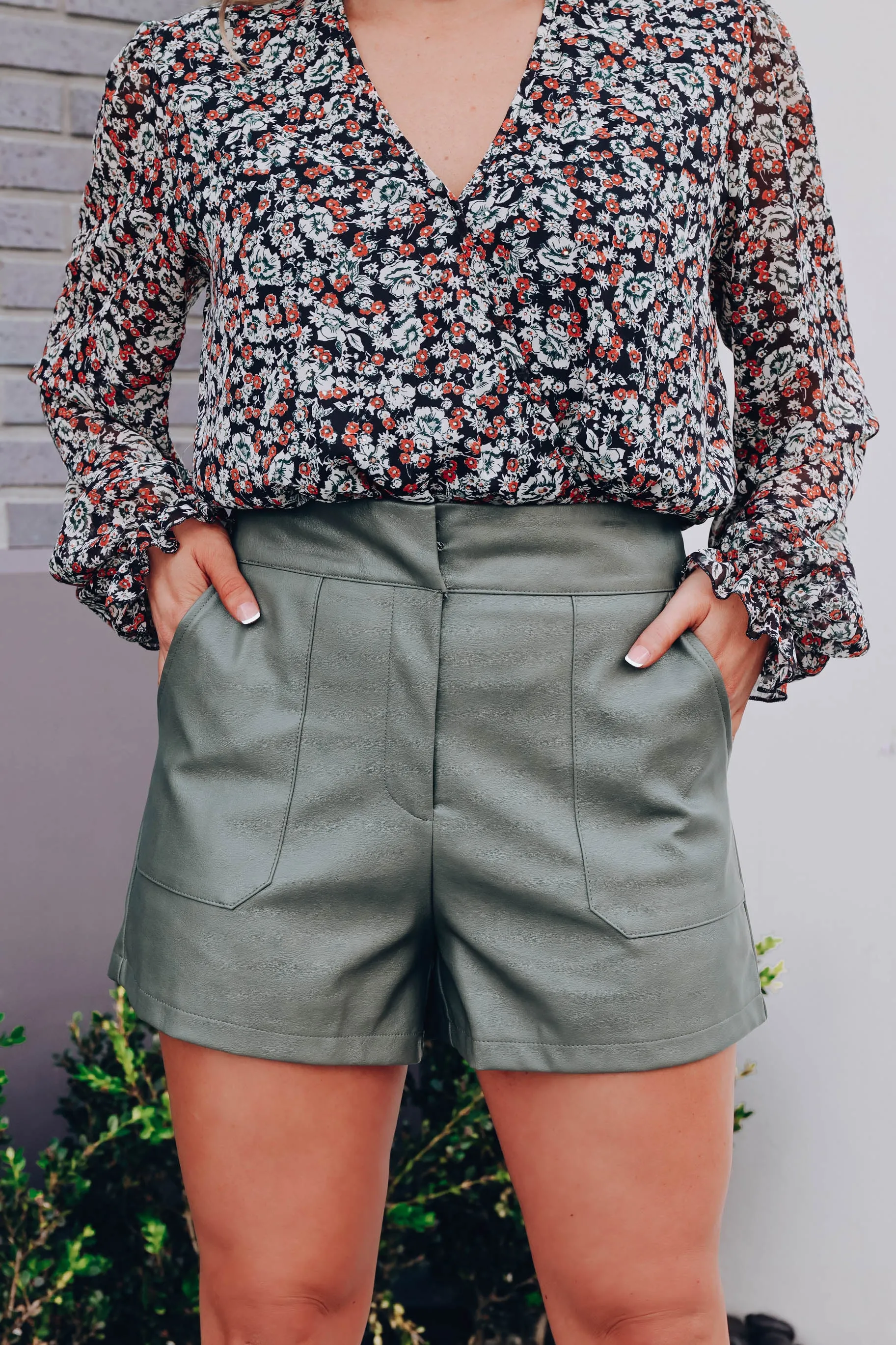 Serena Faux Leather Shorts - Olive.