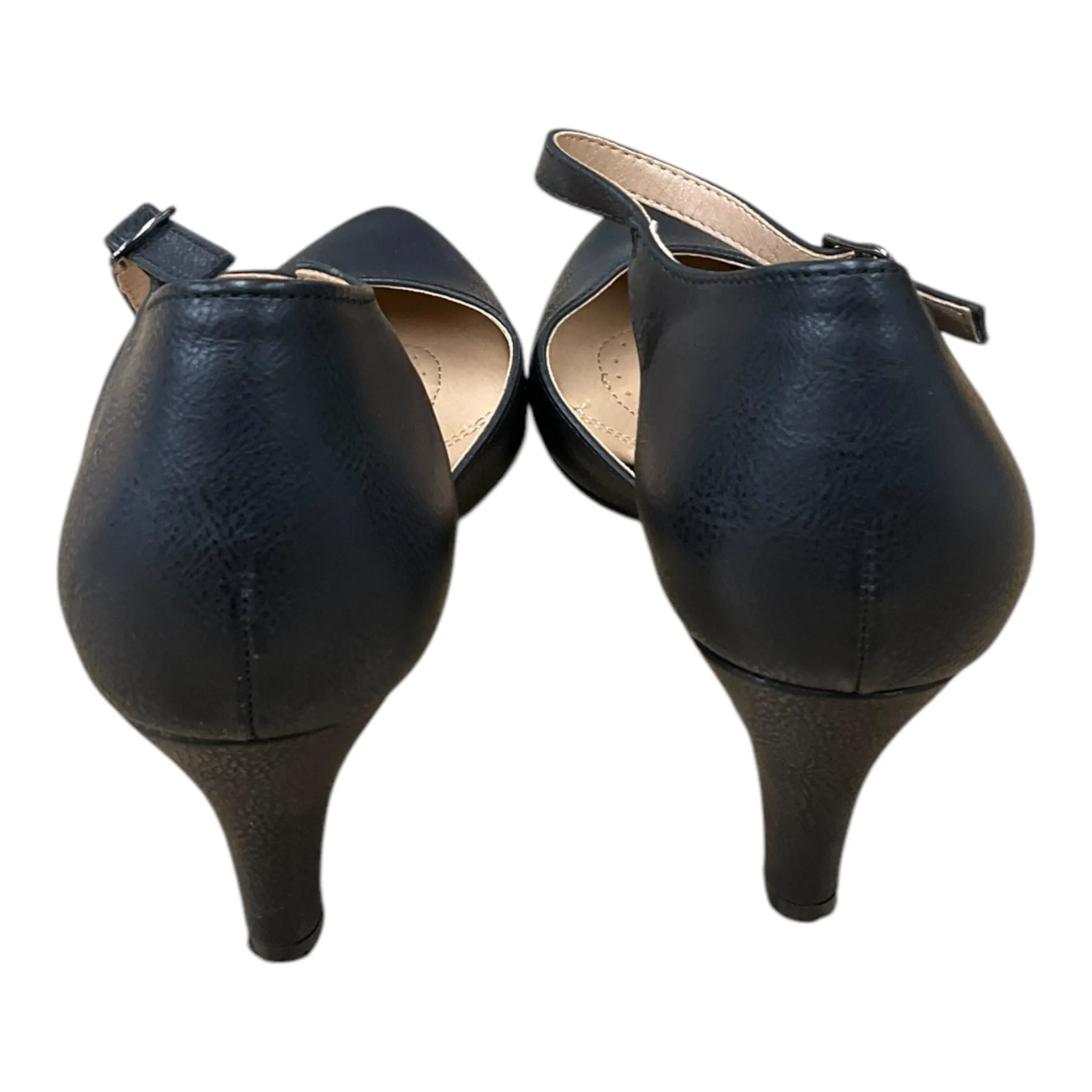 Shoes Heels Kitten By Cato In Black, Size: 8