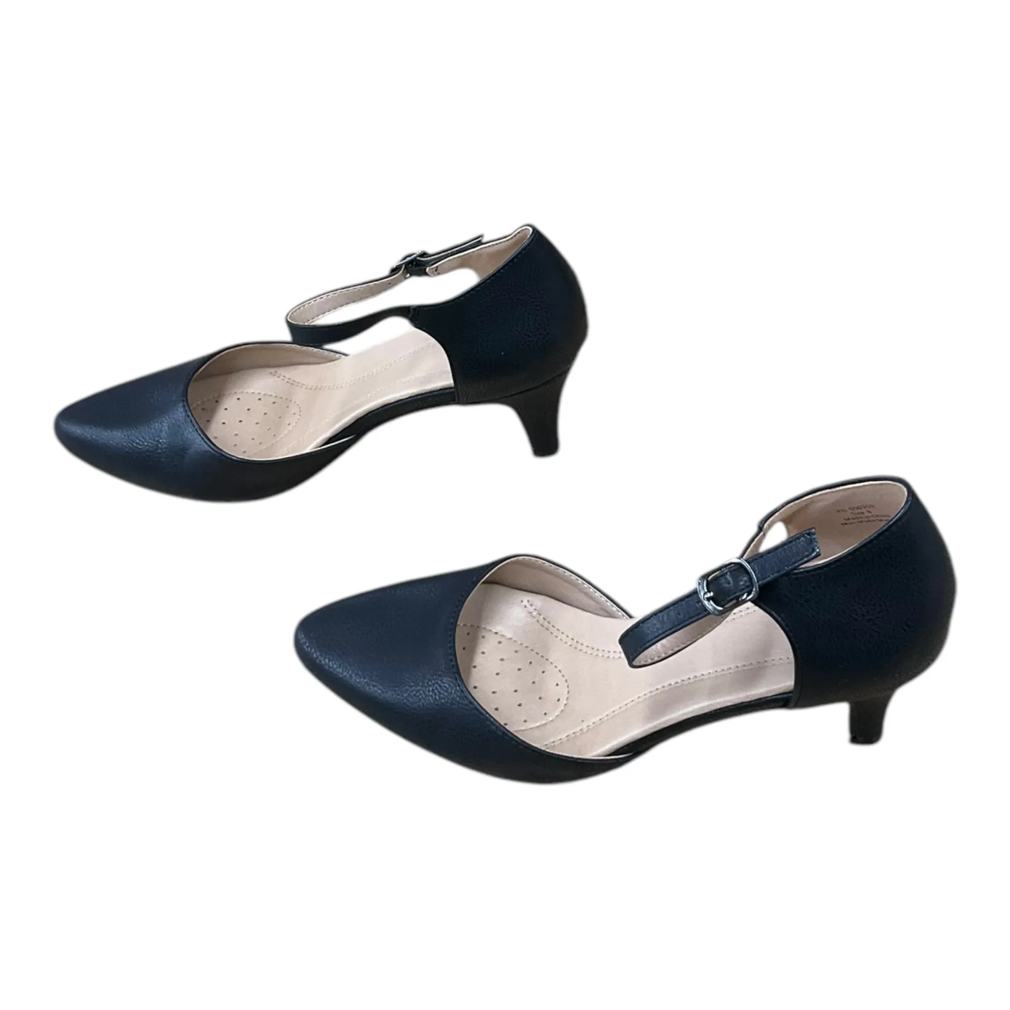 Shoes Heels Kitten By Cato In Black, Size: 8