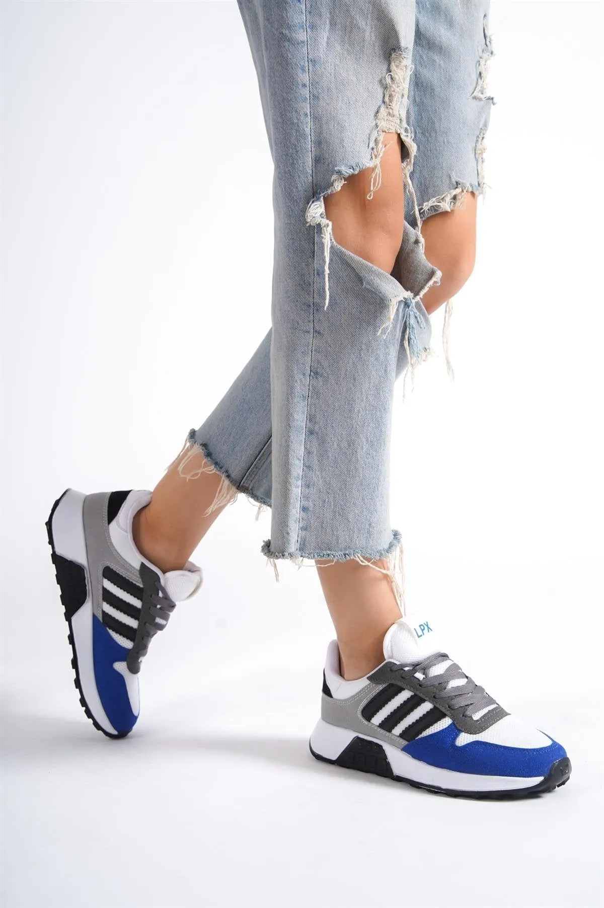 Unisex Blue 3 Stripes Sneaker