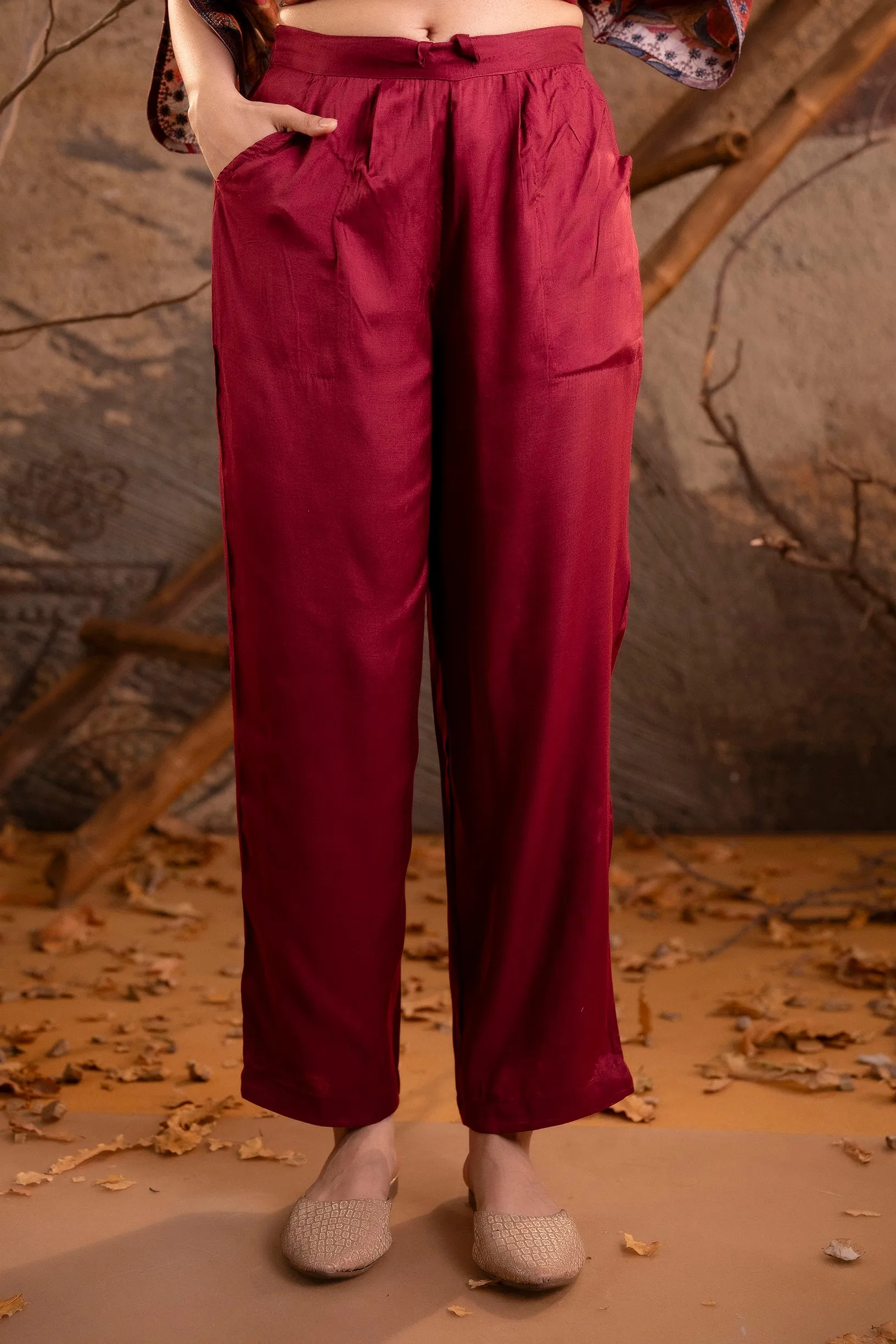 Women's Maroon Muslin Kurta Pant and Dupatta Set