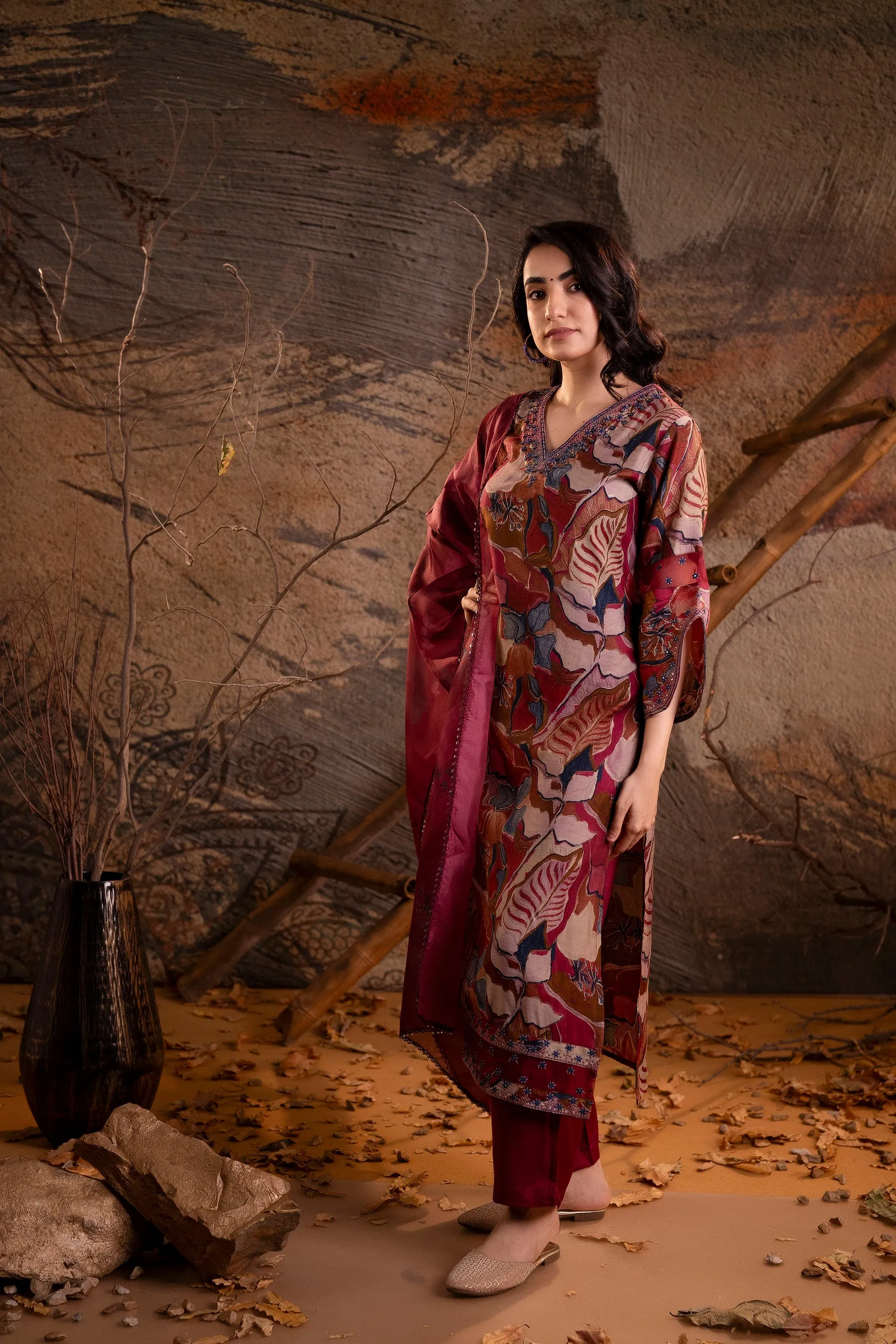 Women's Maroon Muslin Kurta Pant and Dupatta Set