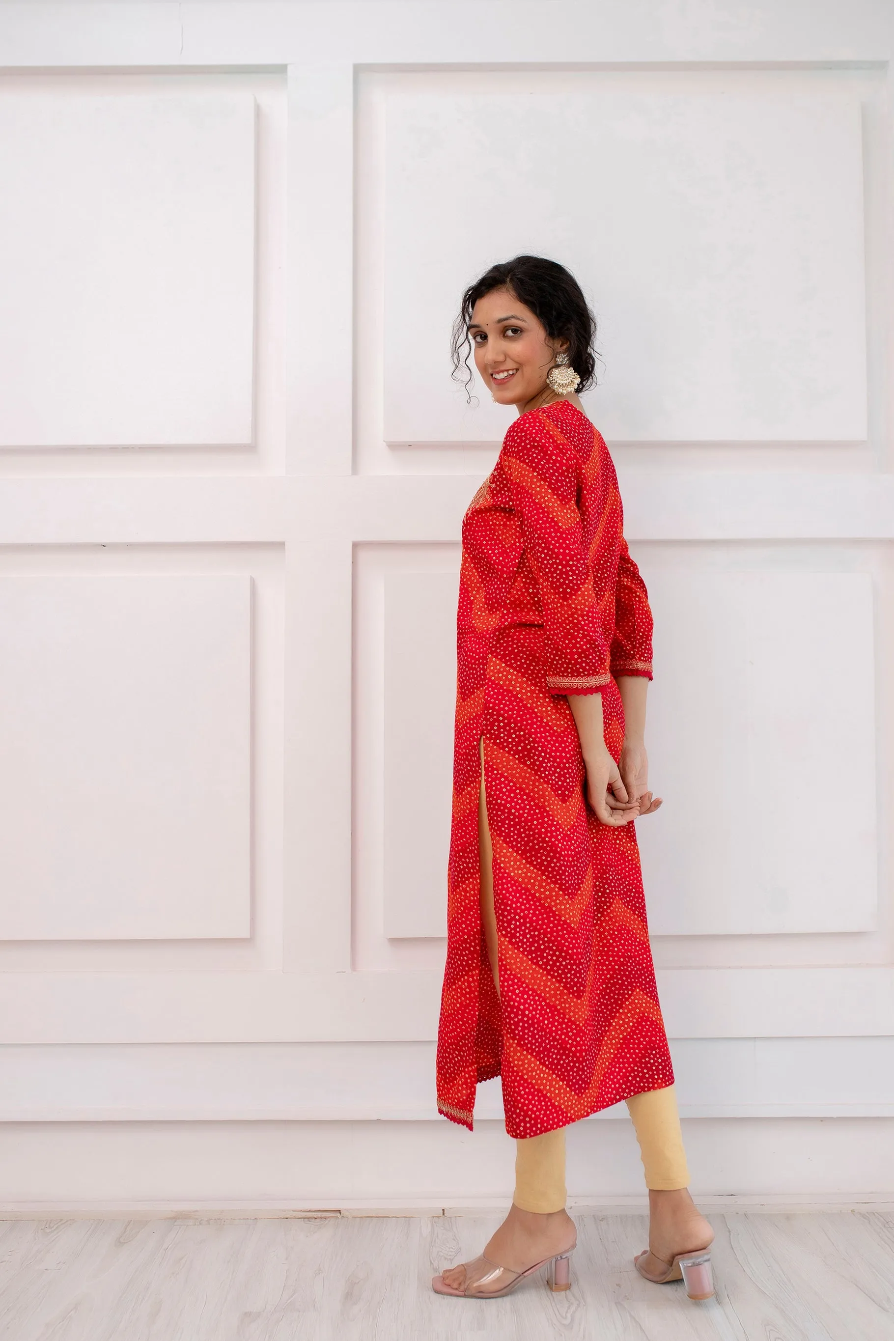 Womens Rayon Red Straight Kurta